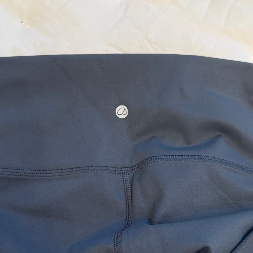 Lot CRZ Yoga  2 Gray 1 Black Leggings with Light Gray boat neck prima cotton top - Picture 4 of 6